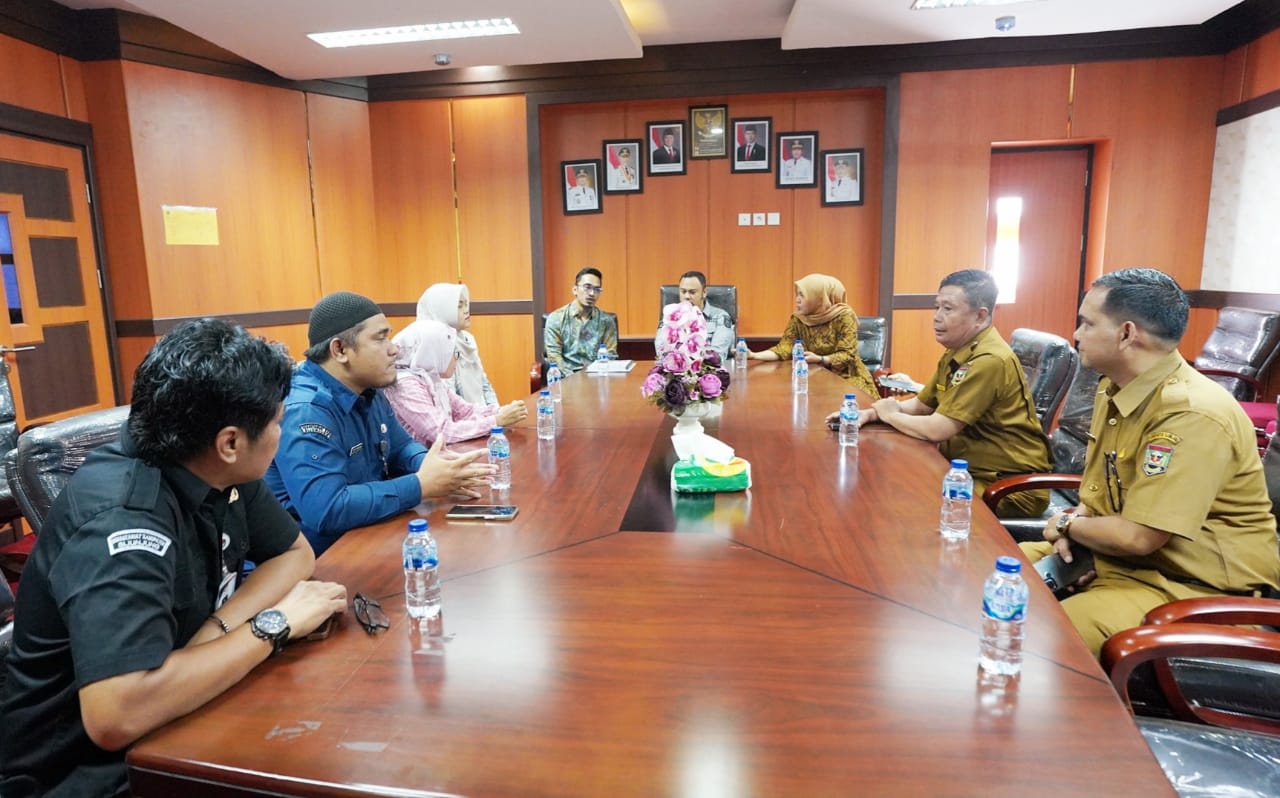 Koordinasi Dengan Instansi Lain